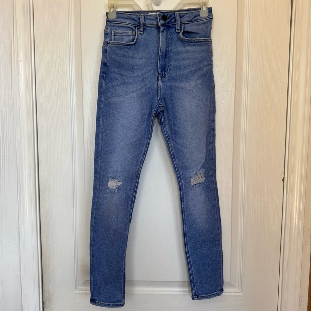 Forever 21 Distressed High Waisted Skinny Women’s Jeans